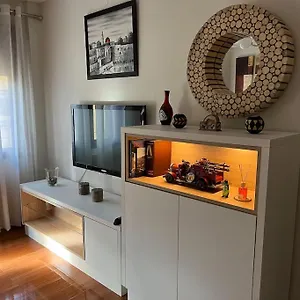 Apartament En Luis Montoto, Nervion. Centrico, Sewilla