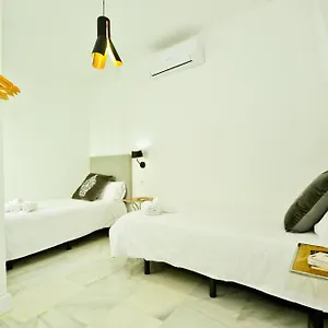 Apartament Ninesuites, Sewilla